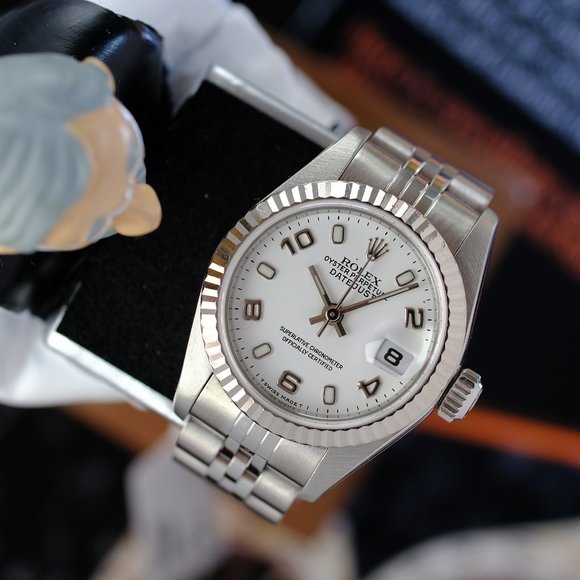 Rolex Datejust 69174 White Arabic Dial 26mm Watch - Picture 9 of 12
